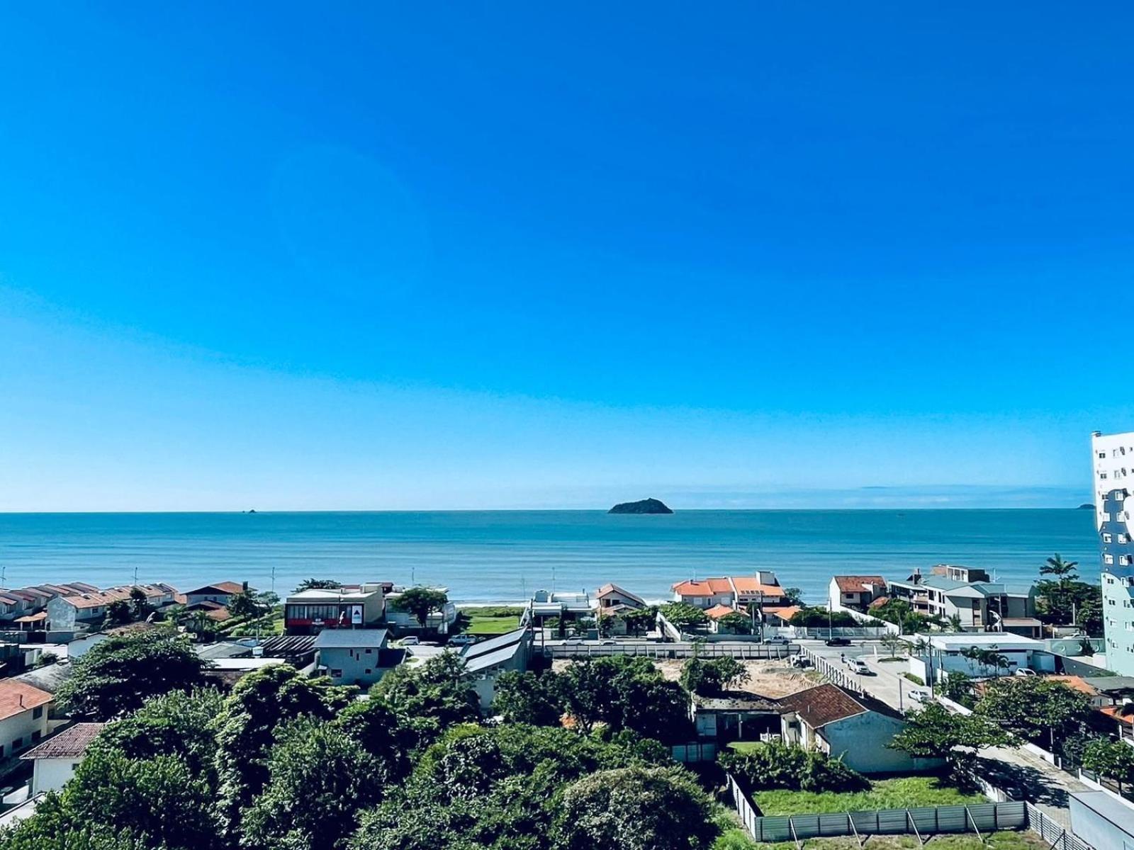 10° Andar, Vista Linda! 200M Praia, 15Km Parque Picarras Exterior photo